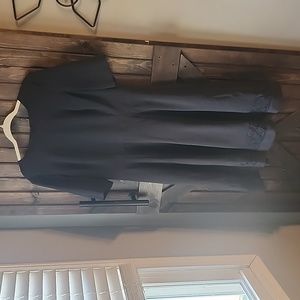 Liz Claiborne short sleeve black dress